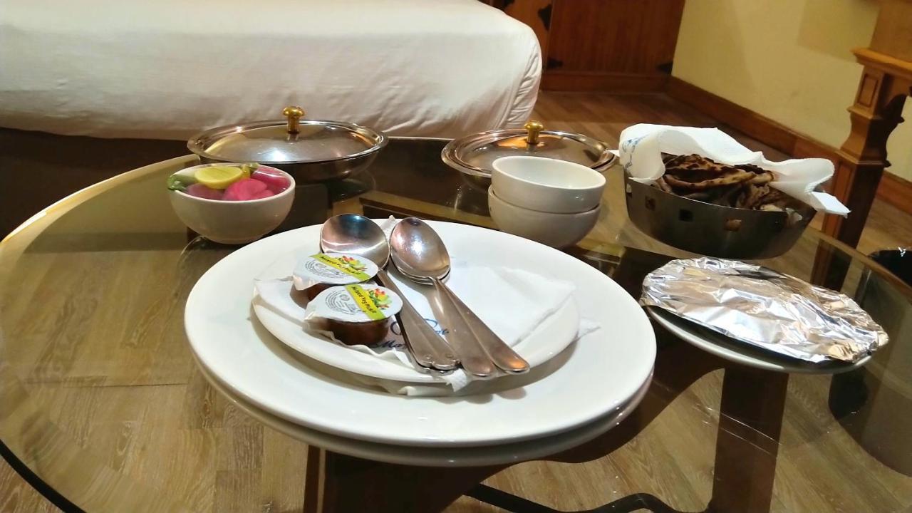 The Maya Hotel Dzsálandhár Kültér fotó