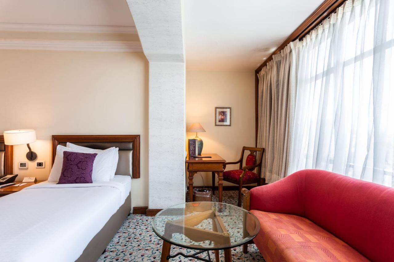 The Maya Hotel Dzsálandhár Kültér fotó