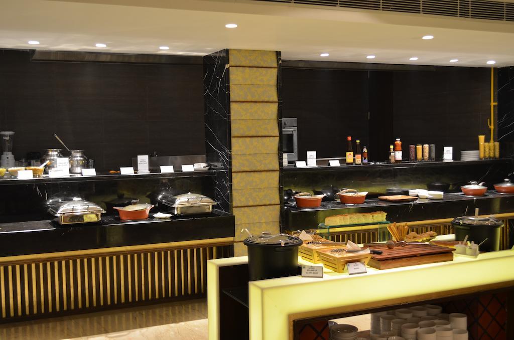 The Maya Hotel Dzsálandhár Kültér fotó